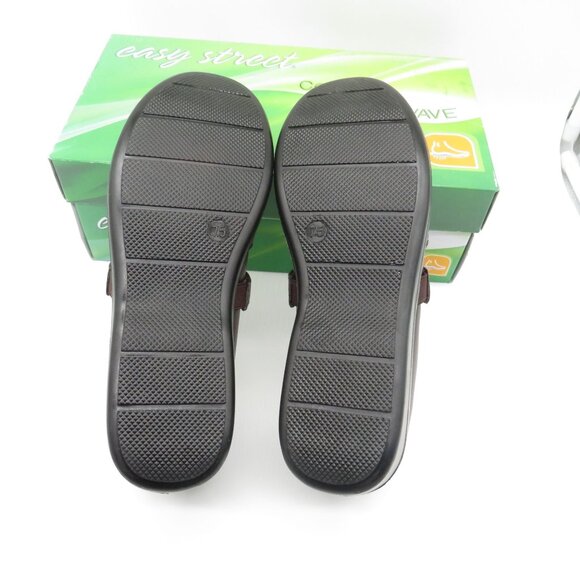 Easy Street Women;s Woven Slip-On Shoes Size 7.5 Brown NEW - Picture 6 of 6